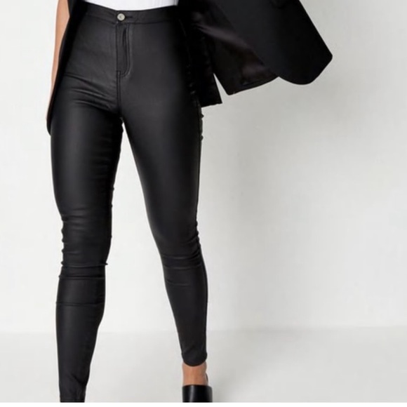 Missguided Pants - black coated faux leather pants
